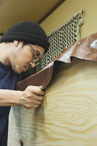 ソファー革張替え